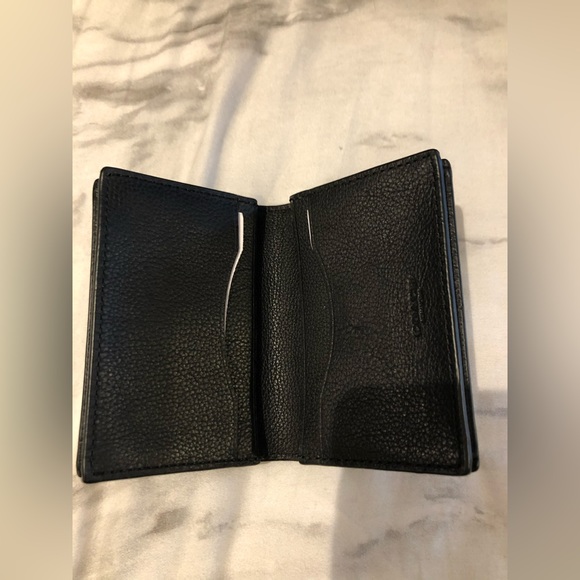 Coach Leather Mens Wallet NWOT - Picture 3 of 5